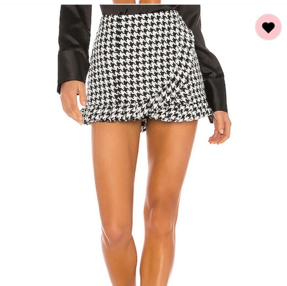 NWT Lovers + Friends Future Skort: Revolve, Camila Coelho, Work, Summer Fun Sexy - Picture 2 of 4
